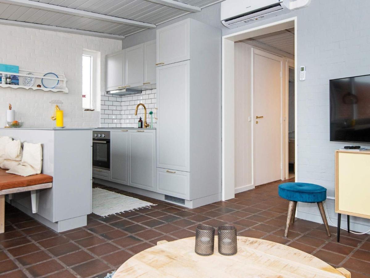 5 Person Holiday Home In Henne Henne Strand Buitenkant foto