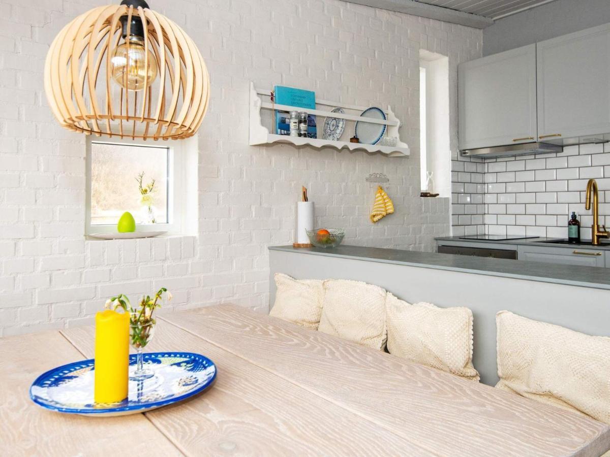 5 Person Holiday Home In Henne Henne Strand Buitenkant foto
