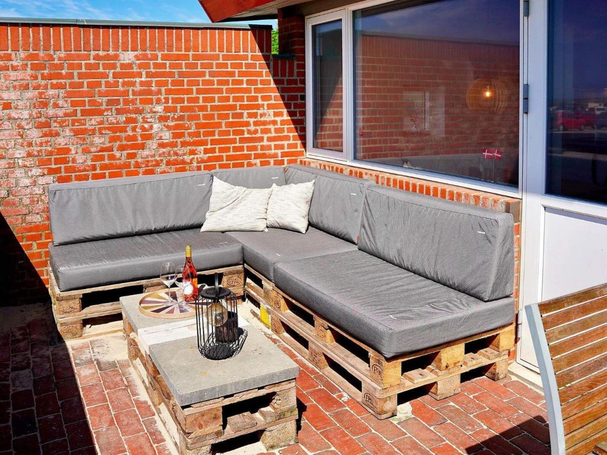 5 Person Holiday Home In Henne Henne Strand Buitenkant foto